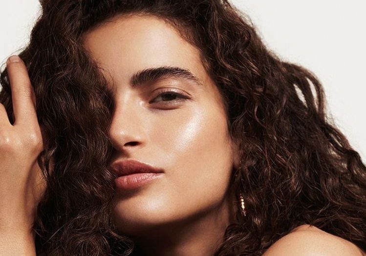 CF Edit: 8 Of The Best Dry Shampoos and How To Use Them to Get the Best ...