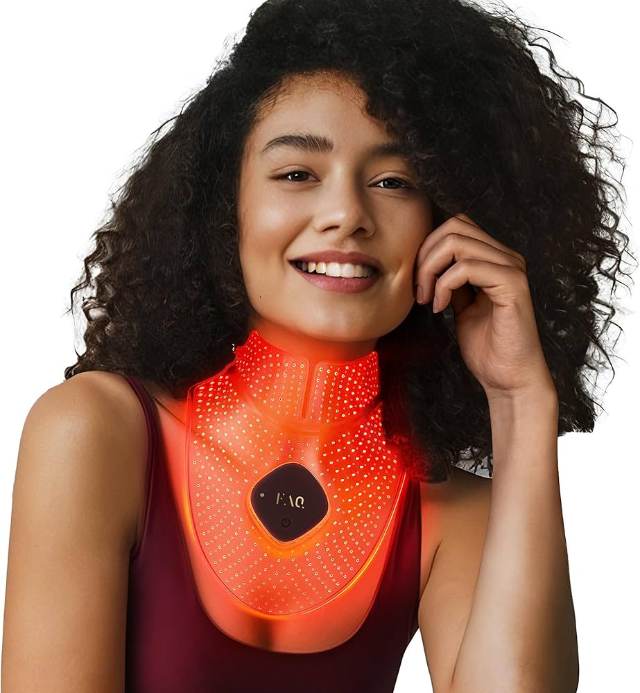 Foreo FAQ 211 Red Light Mask – high-tech beauty gift for Mum’s skincare routine